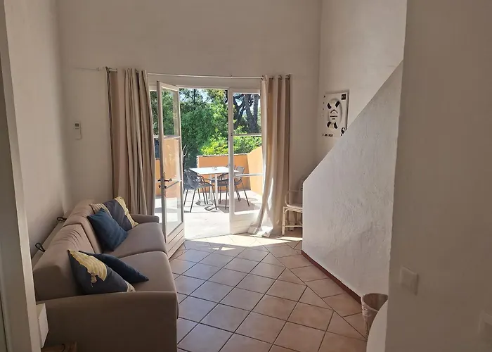 Hôtel les Bouis - Vue mer