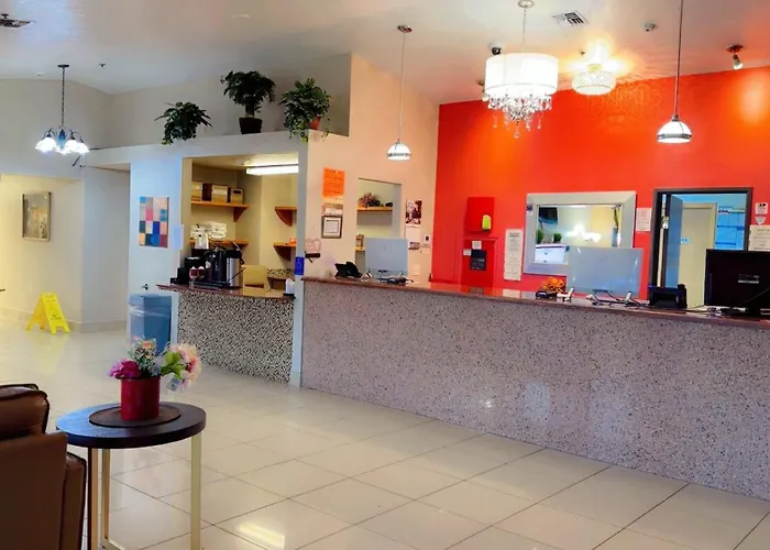 Bridgeway Inn & Suites - Portland Airport