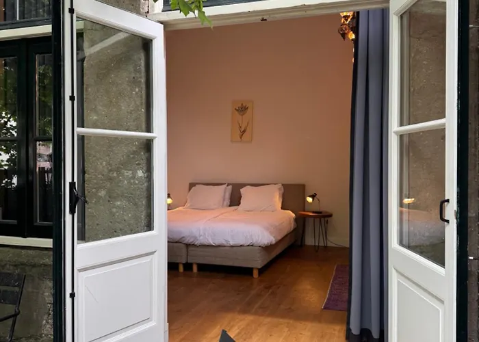 Barbera Guesthouse Hotel Apartments - Experience Local Life In The Old Centre