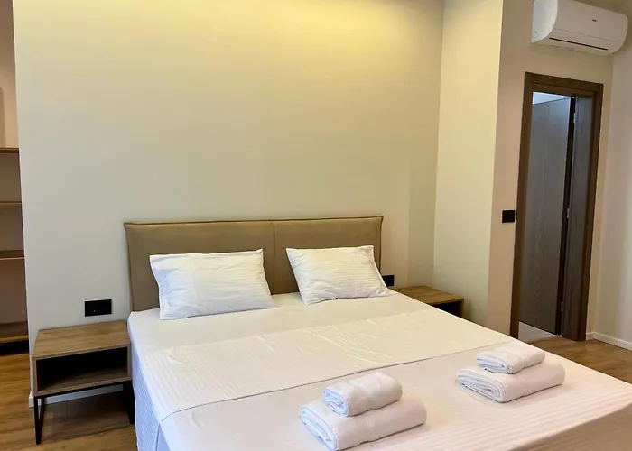 Andi Downtown Deluxe Rooms