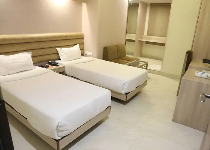 Townhouse Oak Hotel Nisarga Mp Nagar Bhopal