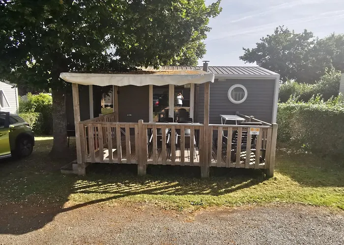 H147-Mobilhome cosy 2 chambres 4 personnes camping 5 étoiles