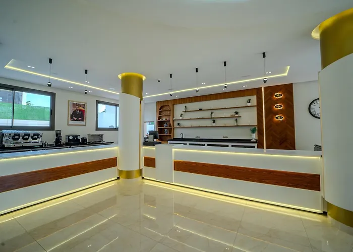Rafiny Hotel