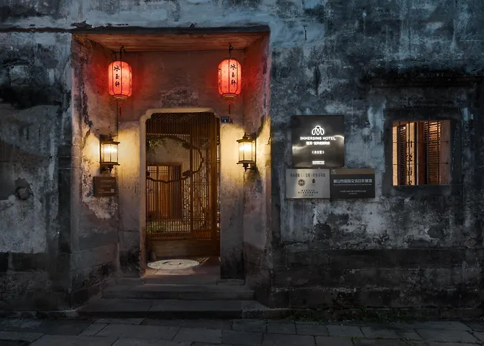 Hidden Moisture And Return To Simplicity Homestay In Mount Huangshan