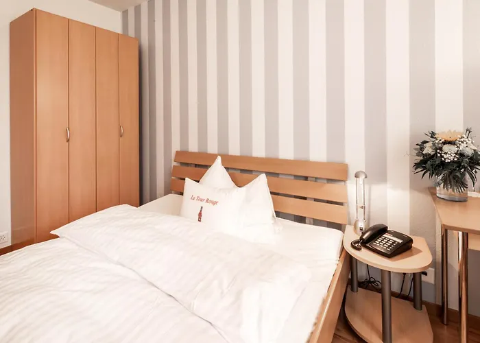 Hotel Roter Turm