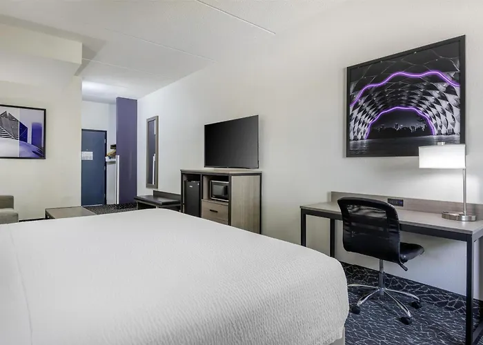 Best Western Bolingbrook Hotel