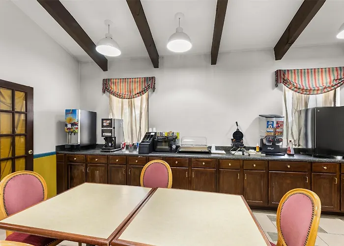 America'S Best Value Inn And Suites