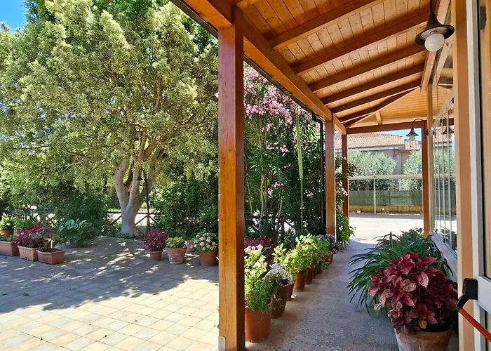 Hotel Ristorante La Decanata