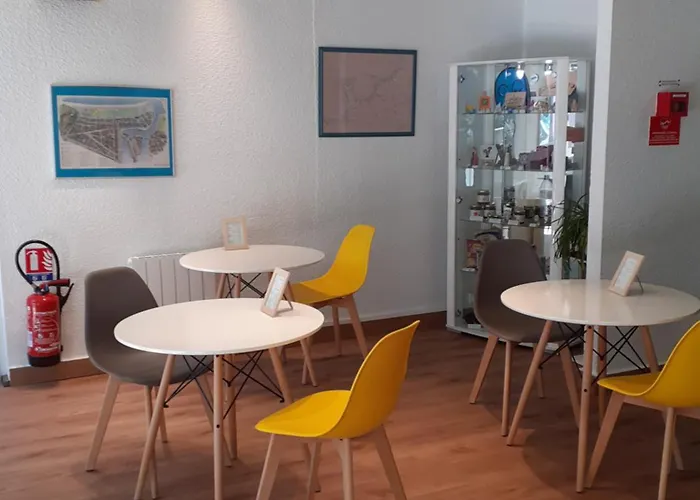 Egg Hotel - Hotel Les Gens De Mer Dieppe