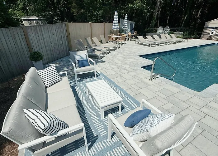 The Seagrove Suites & Guest Rooms