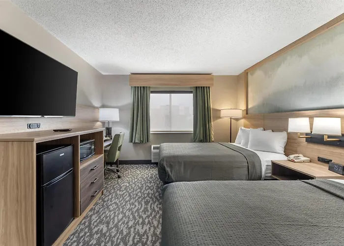 Best Western Plus Executive Inn