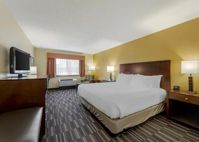 Best Western Falcon Plaza - Bowling Green