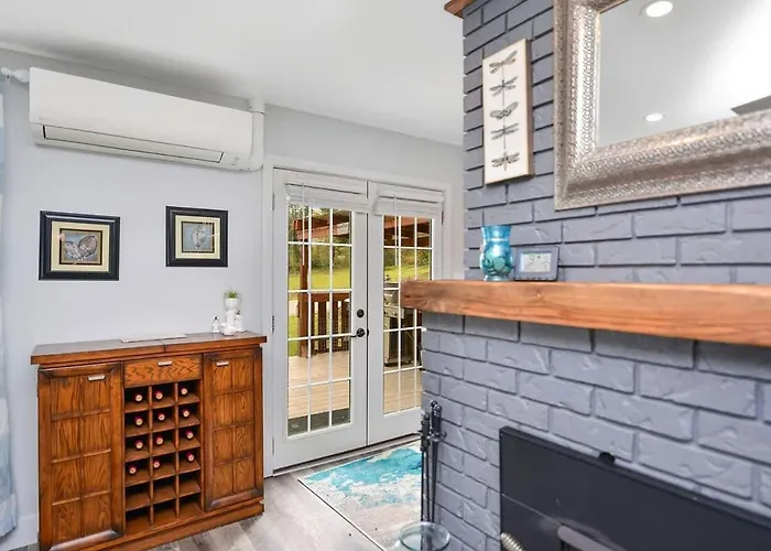 Dragonfly Cottage By Emr Vacation Rentals