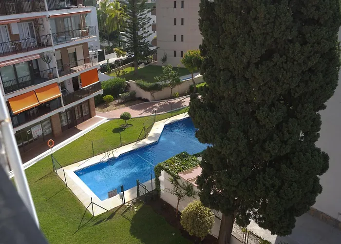 Centrico Apartamento Cozy Con Piscina Y Parking
