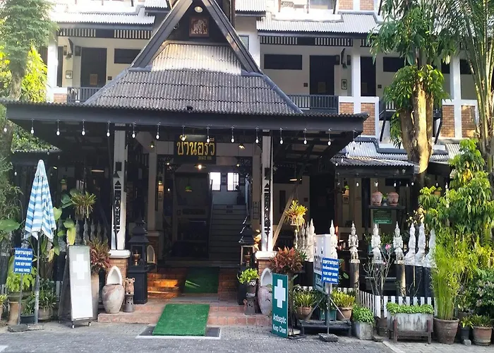 Baan Orawee Boutique Hotel