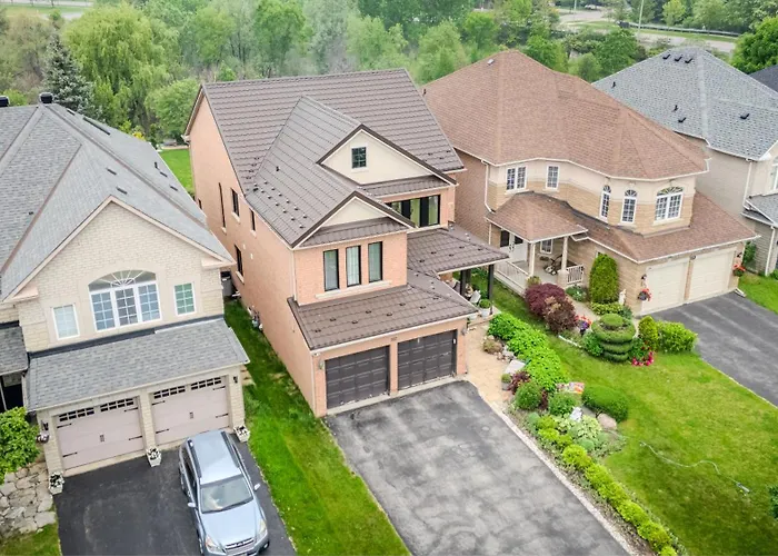 Richmond Hill Ravine Retreat