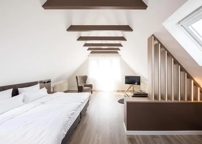 Stadthotel Dinklage, Self Check-in&Restaurant direkt am Hotel