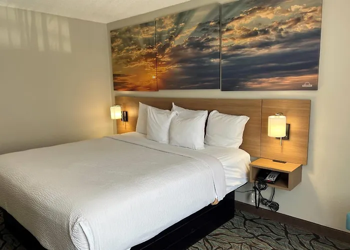 Days Inn By Wyndham West Des Moines - Clive