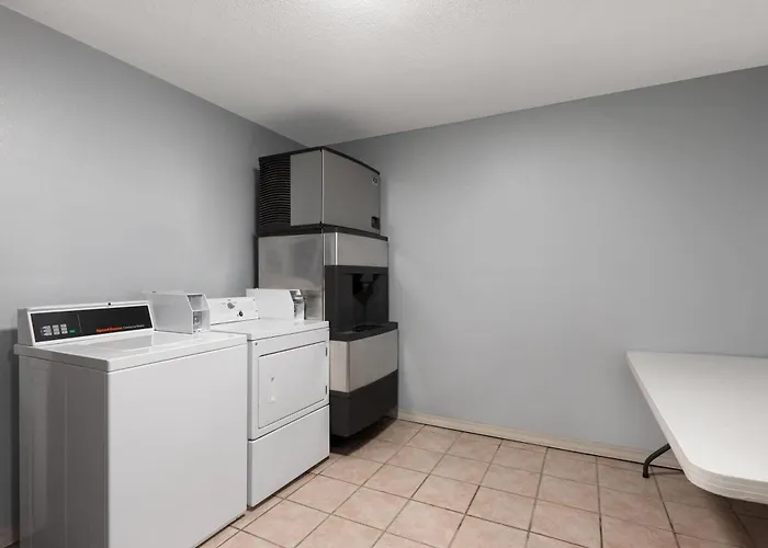 Baymont By Wyndham Moss Point Pascagoula