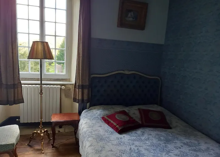 Chateau Le Val