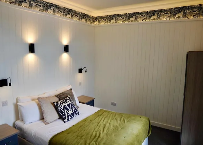 Lochnell Arms Hotel