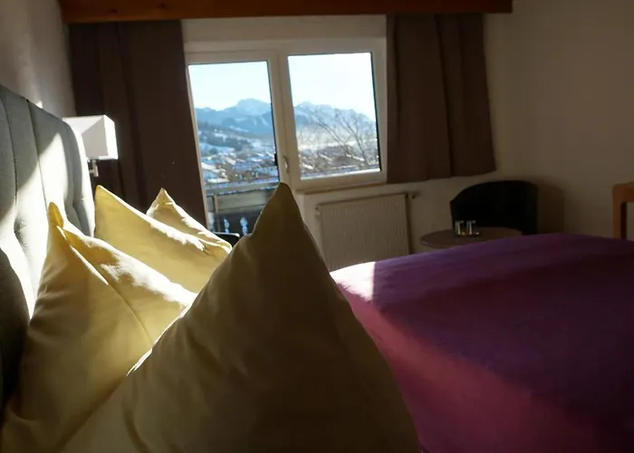 Hotel Sonnenbichl "Garni"