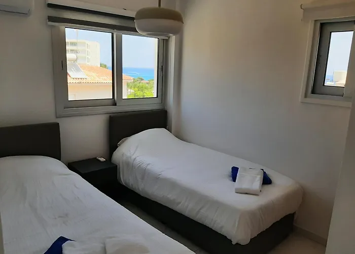 Protaras Plaza Hotel