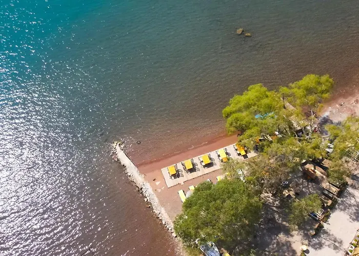 Marimare Beach & Bungalow