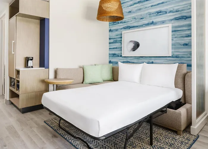 Hyatt Place Panama City Beach - Beachfront
