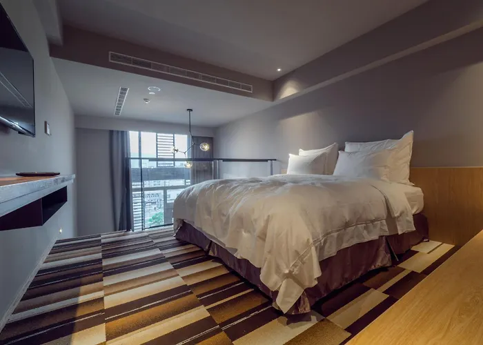 Watermark Hotel Kaohsiung Main Station
