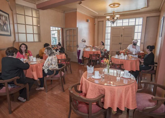 Hotel Monserrat