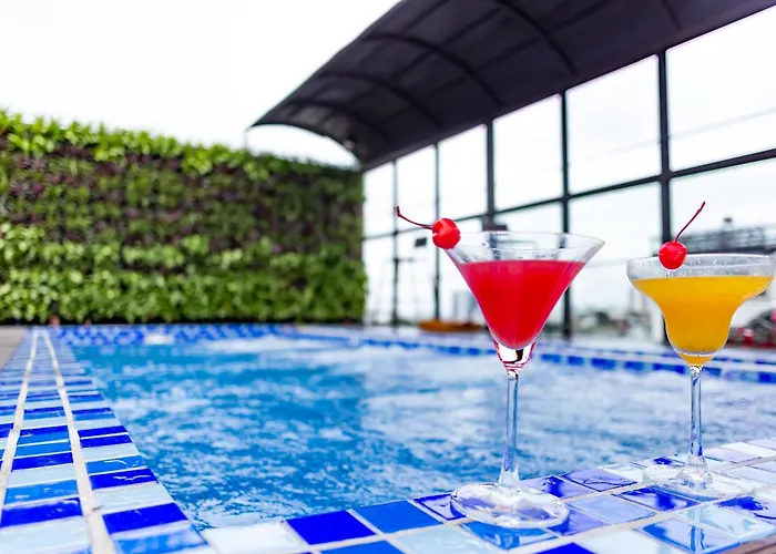 Shining Central Hotel & Spa