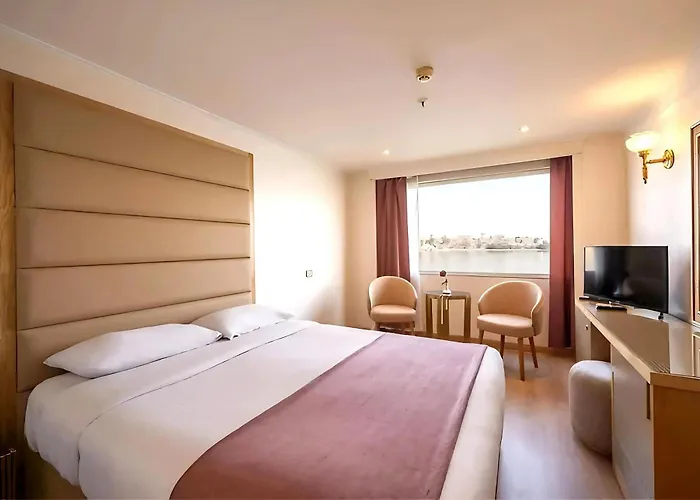 Luxor Nile Cruise Every Thursday From Luxor 4 Nights & Every Monday From Aswan 3 Nights