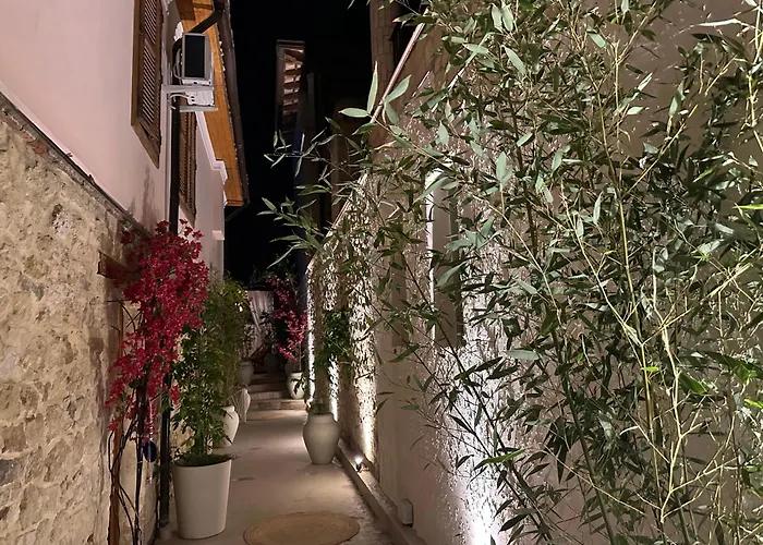 Casa Palma Suites