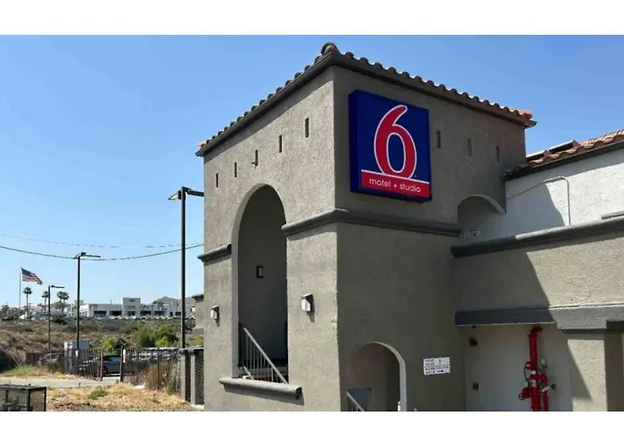 Studio 6 Lake Elsinore, Ca