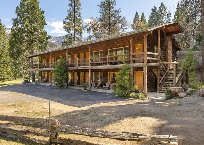 Suite Meadow @Cn Lodge# 7