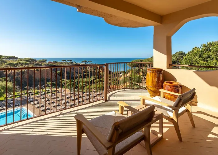 3Hb Falesia Beach