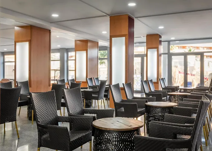 Hotel Fenix Family By Alegria
