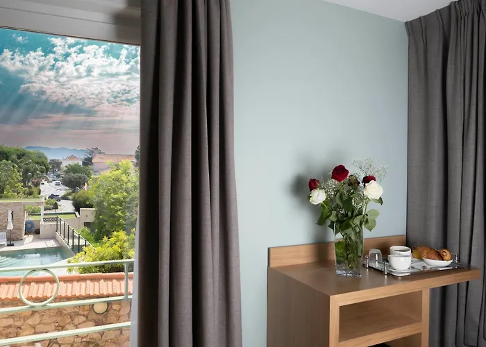Best Western Plus Soleil et Jardin