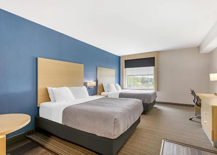 Quality Inn & Suites Oakville-Mississauga
