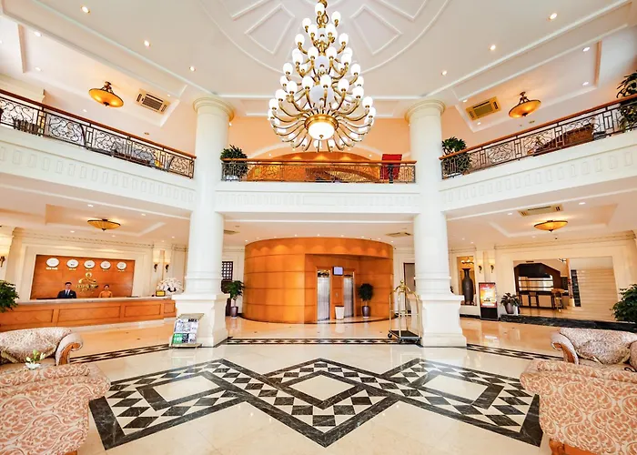 Pearl River Hotel
