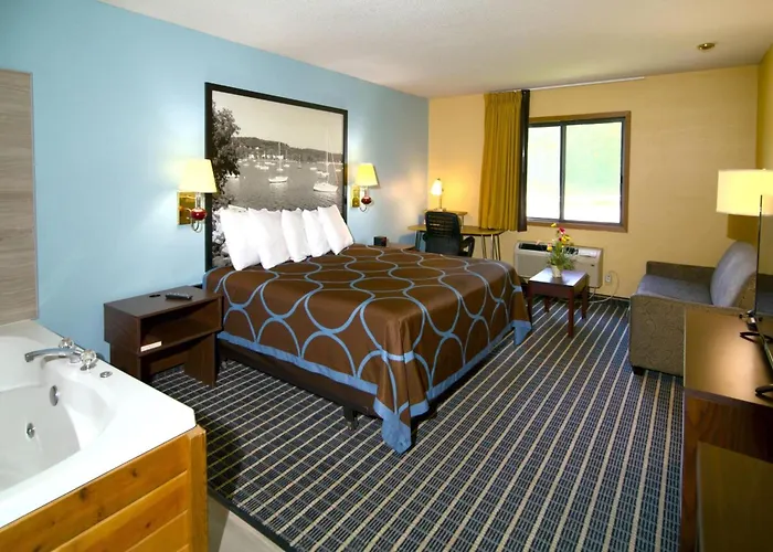 Super 8 By Wyndham Red Wing