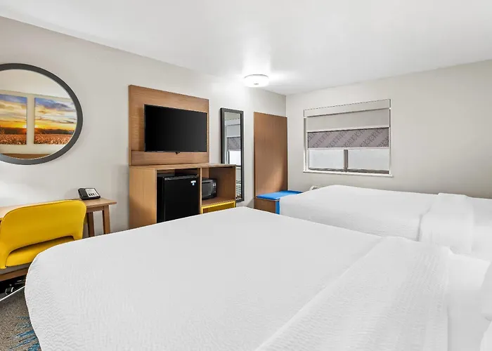 Days Inn By Wyndham Mitchell Sd