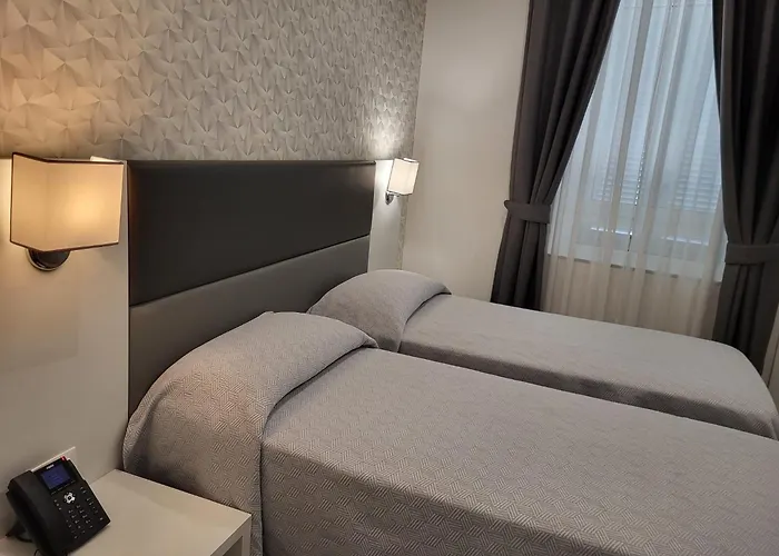 Hotel Porto Di Roma
