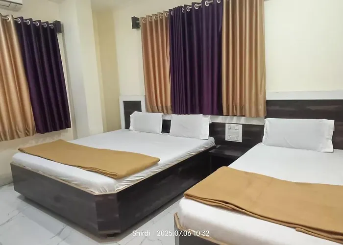 Hotel Sai Viraj Palace