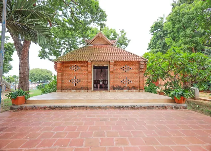 Ymca International Youth Programme Centre & Guest House