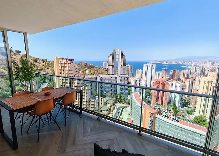 Benidorm Sky 16