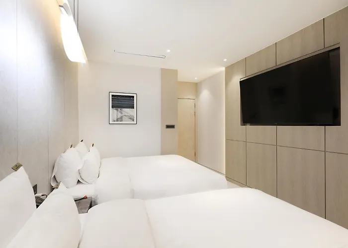 Hound Hotel Asan Terminal