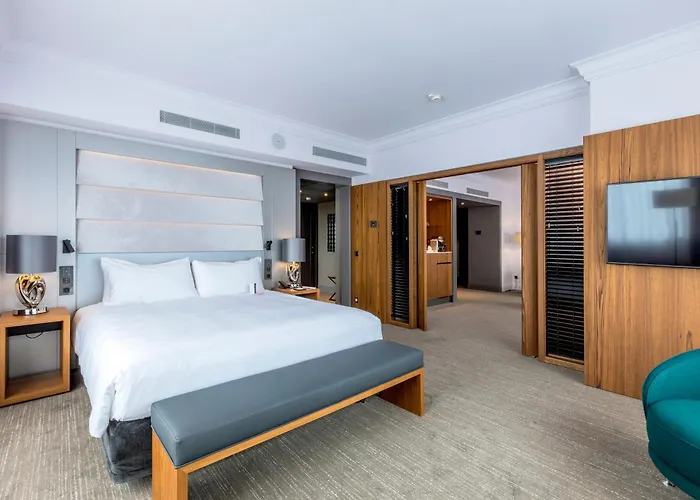 Hotel Okura Amsterdam - The Leading Hotels Of The World