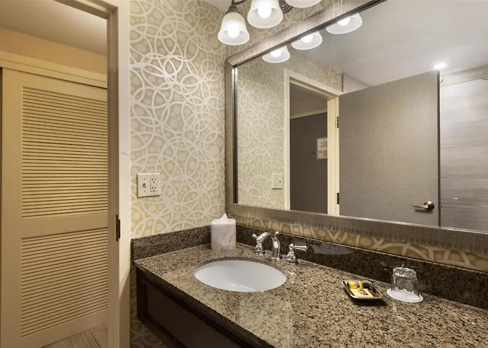 Best Western Plus The Normandy Inn & Suites